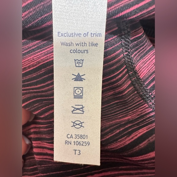 Lululemon Wunder Under Hi-Rise 1/2 Tight Full-On Luxtreme - Picture 5 of 7